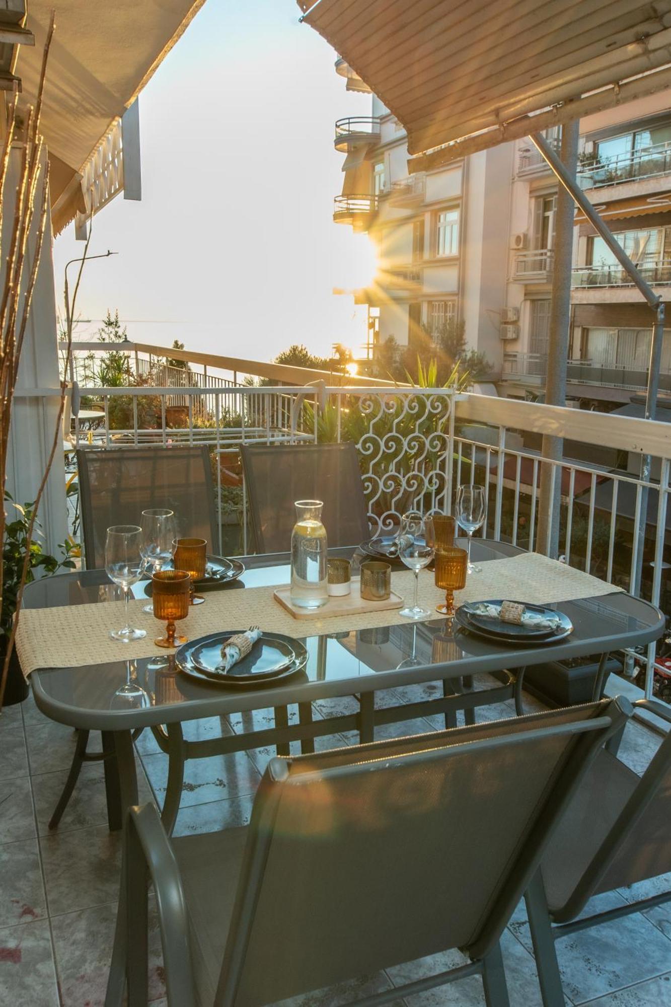 Houseloft Koromila Sea View Apartman Szaloniki Kültér fotó
